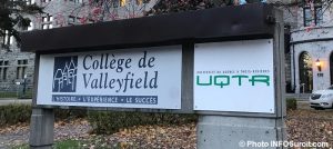 College de Valleyfield et UQTR enseigne 30oct2017 Photo INFOSuroit