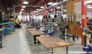 menuiserie mecanique salle de cours CFP Pointe-du-Lac Valleyfield Photo INFOSuroit