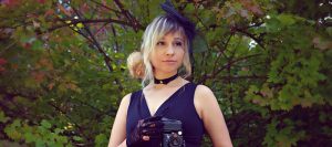 chapeau bibi annees folles femme voile Photo Vborodinova via Pixabay CC0