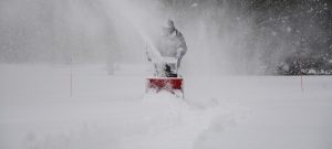 souffleuse neige hiver tempete photo MMartin1202 via Pixabay CC0 et INFOSuroit