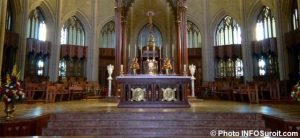 Basilique_cathedrale Sainte-Cecile Valleyfield choeur eglise Photo INFOSuroit