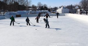 festival glisse et reglisse Rigaud 2018 hockey photo INFOSuroit-Jeannine_Haineault