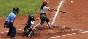 balle-molle feminine softball photo cspxbay via Pixabay CC0 et INFOSuroit