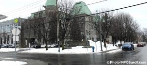 bibliotheque municipale et collegiale Armand-Frappier a Valleyfield jan2017 Photo INFOSuroit