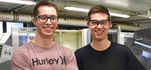 College Valleyfield Nicolas_Perreault et Etienne_Bouffard aux Olympiades metiers et technologies 2018 photo via ColVal