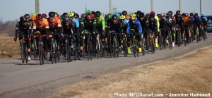 Grand prix cycliste Ste-Martine 2018 velo course cyclistes photo INFOSuroit-Jeannine_Haineault