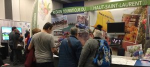 kiosque tourisme Haut-Saint-Laurent au salon VR 2018 photo courtoisie CLD HSL