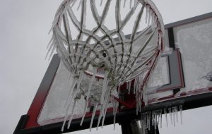 pluie verglacante panier basket glace hiver photo CPlo via Pixabay CC0 et INFOSuroit