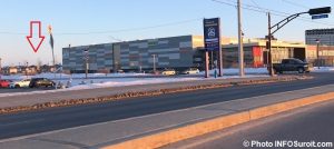 terrain identifie avec fleche gare Vaudreuil rue Elmer-Lach et CentreMultisports Vaudreuil-Dorion 2018 photo INFOSuroit