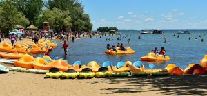 plage St-Zotique baignade pedalos photo courtoisie Municipalite de St-Zotique