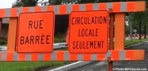 travaux-detour-signalisation-panneau-rue-barree-circulation-locale-Photo-INFOSuroit_com