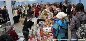 Marche-de-Noel-du-Marche-fermier-comte-Huntingdon-dec2017-photo-INFOSuroit-Jeannine_Haineault