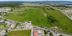 terrain du futur hopital de Vaudreuil-Soulanges pres A30 Route 340 et A40 photo courtoisie CISSSMO juill2018