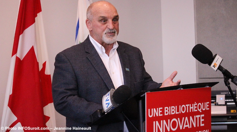 Guy_Pilon maire Vaudreuil-Dorion annonce nouvelle bibliotheque photo JHaineault INFOSuroit