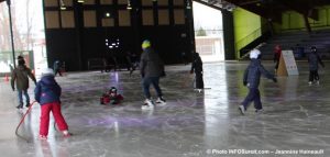 patinage agora Chateauguay galce familles photo JHaineault INFOSuroit