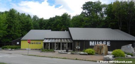 Musee-quebecois-d-archeologie-a-Pte-du-Buisson-Beauharnois-saison-estivale-Photo-INFOSuroit