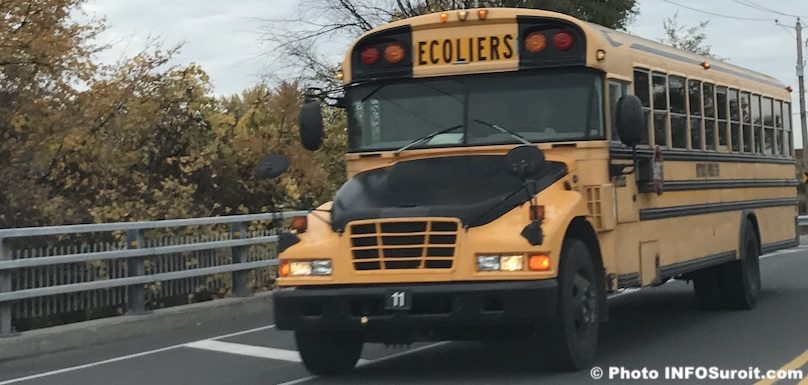 autobus scolaire ecoliers automne 2016 Photo INFOSuroit