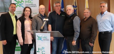 inondations 2019 point de presse MRC Vaudreuil-Soulanges maires 26avr2019 photo JH INFOSuroit