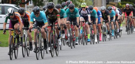 Criterium Beauharnois 2019 cyclistes course Open photo JHaineault INFOSuroit