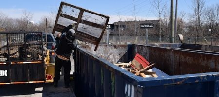 conteneur-Ecocentre-Beauharnois-recuperation-photo-courtoisie-publiee-par-INFOSuroit