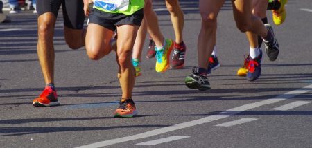 course a pied marathon espadrilles running shoe photo 995645 via Pixabay et INFOSuroit
