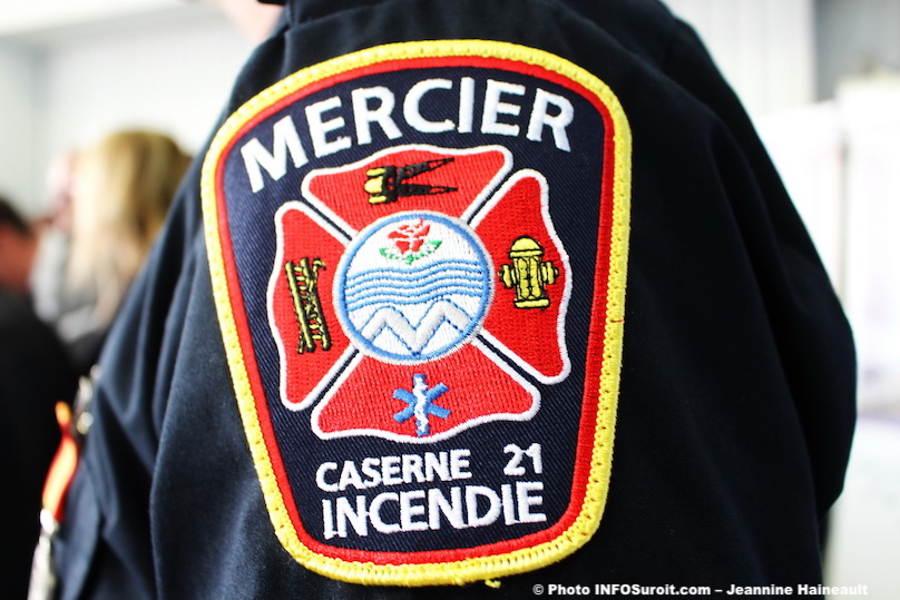 ecusson-pompier-Ville-de-Mercier-photo-JHaineault-INFOSuroit