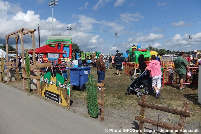 Rodeo International Valleyfield festival equestre place de la famille photo INFOSuroit