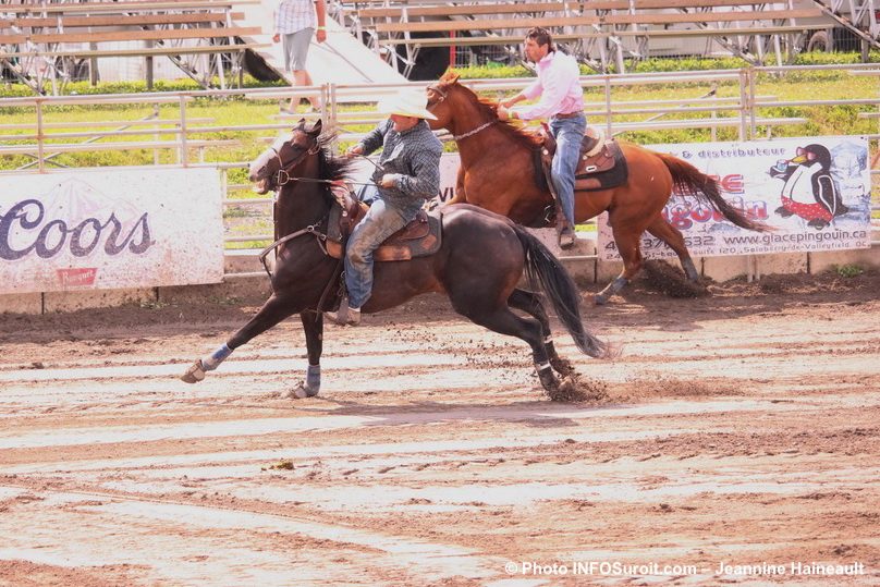 Rodeo Valleyfield 2017 chevaux et cavaliers photo JHaineault INFOSuroit