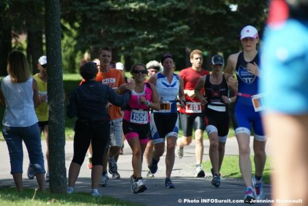 Triathlon-Valleyfield-volet-course-a-pied-2013-photo-JHaineault-INFOSuroit