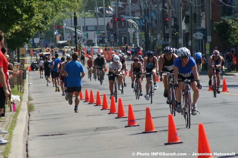 Triathlon-Valleyfield-volet-course-velo-2013-photo-JHaineault-INFOSuroit