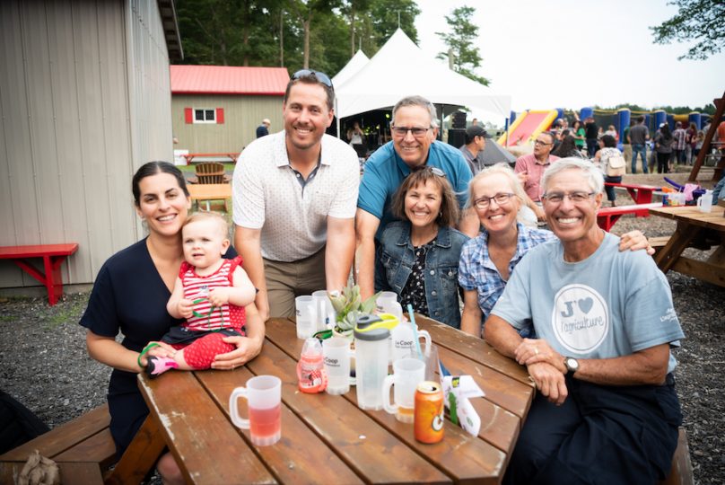 fete familiale 2019 Coop Unifrontieres chapiteau jeux gonflables photo courtoisie Coop