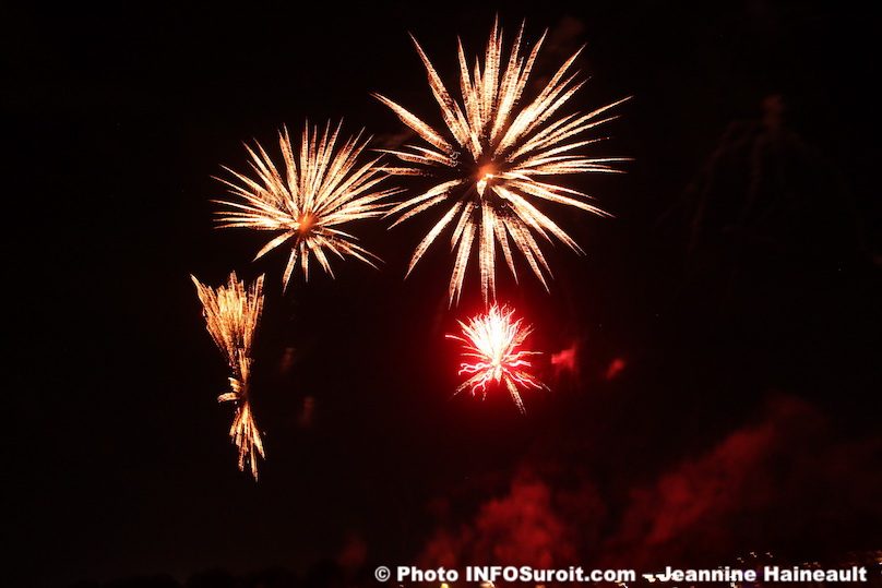 feu-artifice-regates-Valleyfield-2018-photo-JHaineault-INFOSuroit