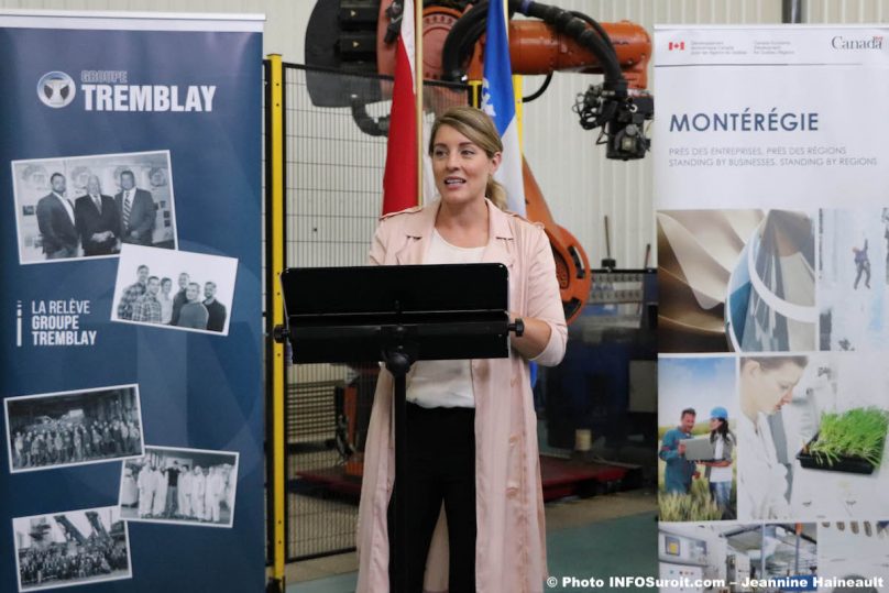 ministre Melanie_Joly chez Groupe Tremblay St-Anicet juil2019 photo JH INFOSuroit