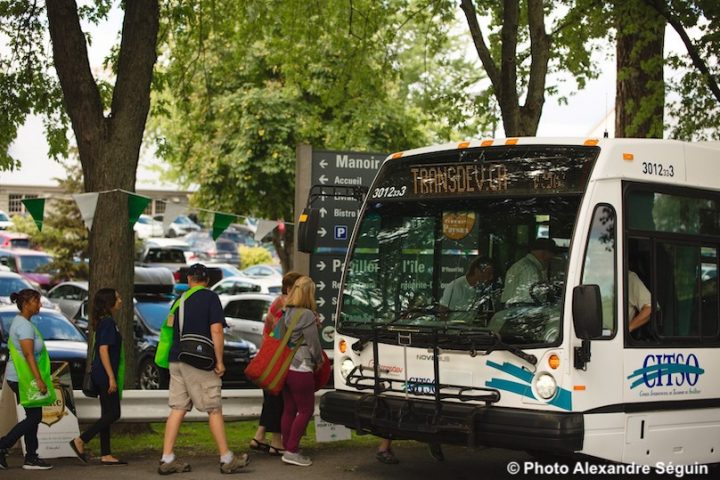 Ecomarche de l_ile St-Bernard a Chateauguay avec navettes gratuites autobus photo AlexandreSeguin via HSB