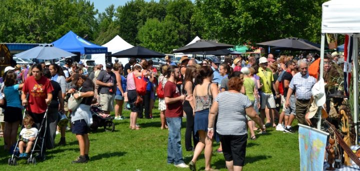 Festival de la soupe de Vaudreuil-Soulanges 2016 foule assistance kisoques photro via NDIP