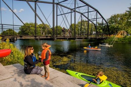 Kayak Valleyfield location vieux canal pont Jean-De-LaLande photo Deny_Cardinal via MRC