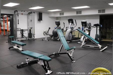 appareils pour entrainement salle multifonctionnelle gym Cite des Arts et des Sports photo JH INFOSuroit