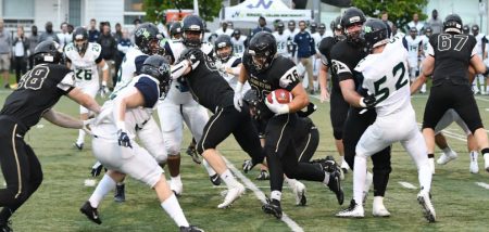 melee-match-ouverture-2019-noir-et-or-football-photo-via-college-valleyfield