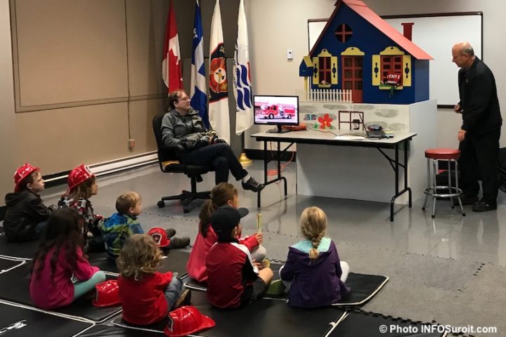 portes ouvertes caserne pompiers Valleyfield enfants photo INFOSuroit