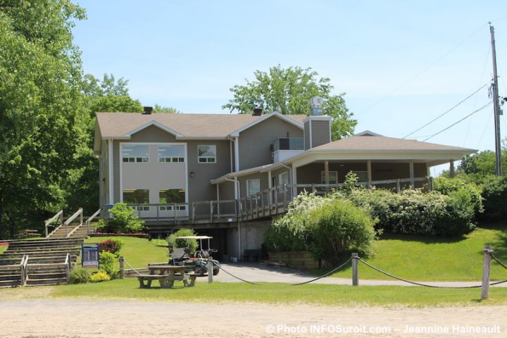 Chalet du parc regional des iles de Saint-Timothee photo JH INFOSuroit