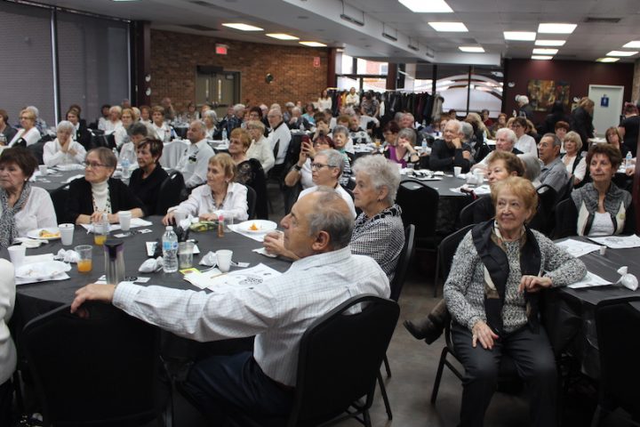 Journee des proches aidants edifice Raphael-Barrette Valleyfield photo via CAB Valleyfield