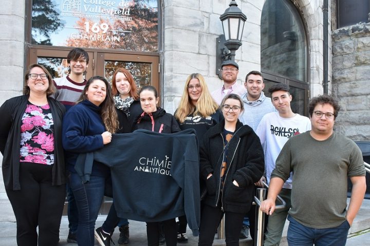 etudiants du Cegep avec enseignants qui iront en stage en Ecosse oct2019 photo courtoisie ColVal