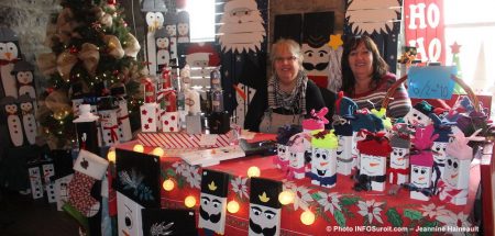 Marche de Noel St-Louis-de-Gonzague decorations des fetes kiosque photo JH INFOSuroit