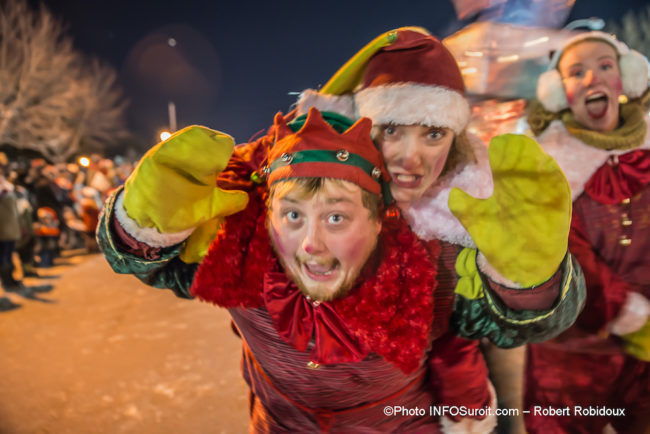 lutins-defile-de-Noel-2019-Chateauguay-photo-Robert_Robidoux-INFOSuroit