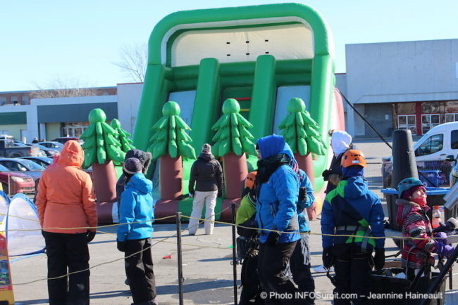 YetiFest-2019-a-Valleyfield-jeux-gonflables-enfants-photo-JH-INFOSuroit