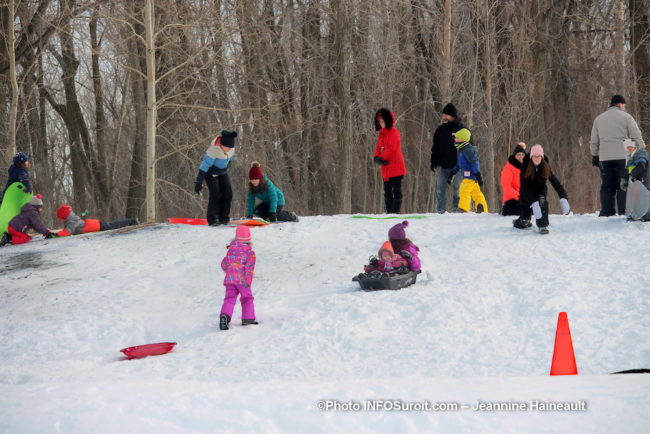 carnaval hiver St-Stanislas-de-Kostka glissade enfants familles photo JH INFOSuroit