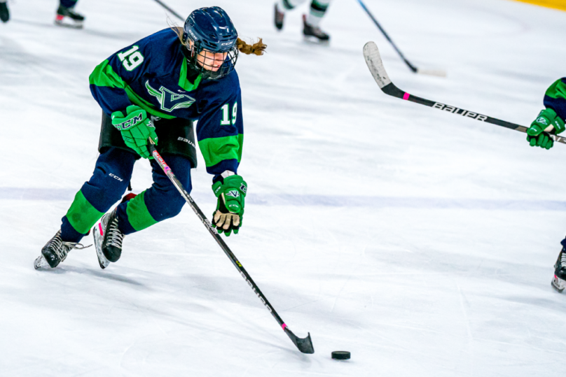 Le Collège Bourget accueille le futur du hockey féminin