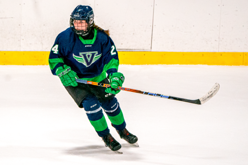 Le Collège Bourget accueille le futur du hockey féminin